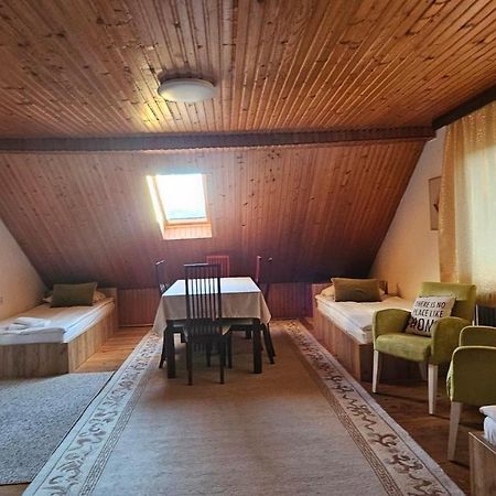 Family Apartment With Garden Sarajevo Buitenkant foto