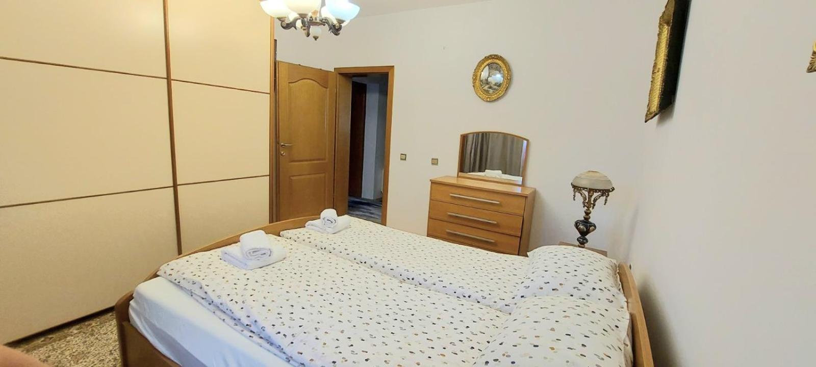 Family Apartment With Garden Sarajevo Buitenkant foto