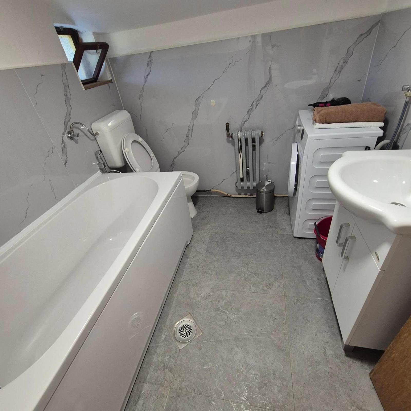 Family Apartment With Garden Sarajevo Kamer foto