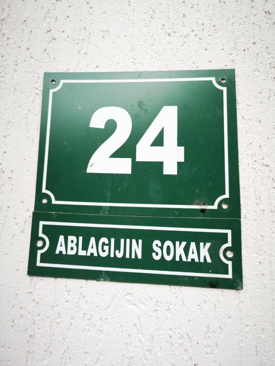 Family Apartment With Garden Sarajevo Buitenkant foto